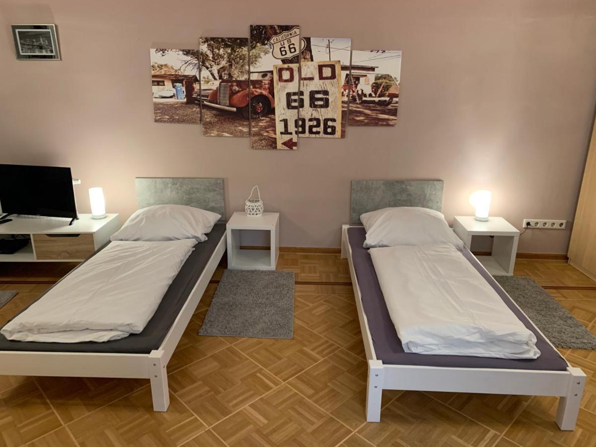 Aschaffapartment 4 Schlafzimmer Bis 10 Personen Bei Aschaffenburg Mainaschaff Exterior foto