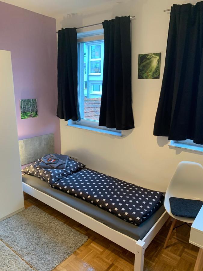 Aschaffapartment 4 Schlafzimmer Bis 10 Personen Bei Aschaffenburg Mainaschaff Exterior foto